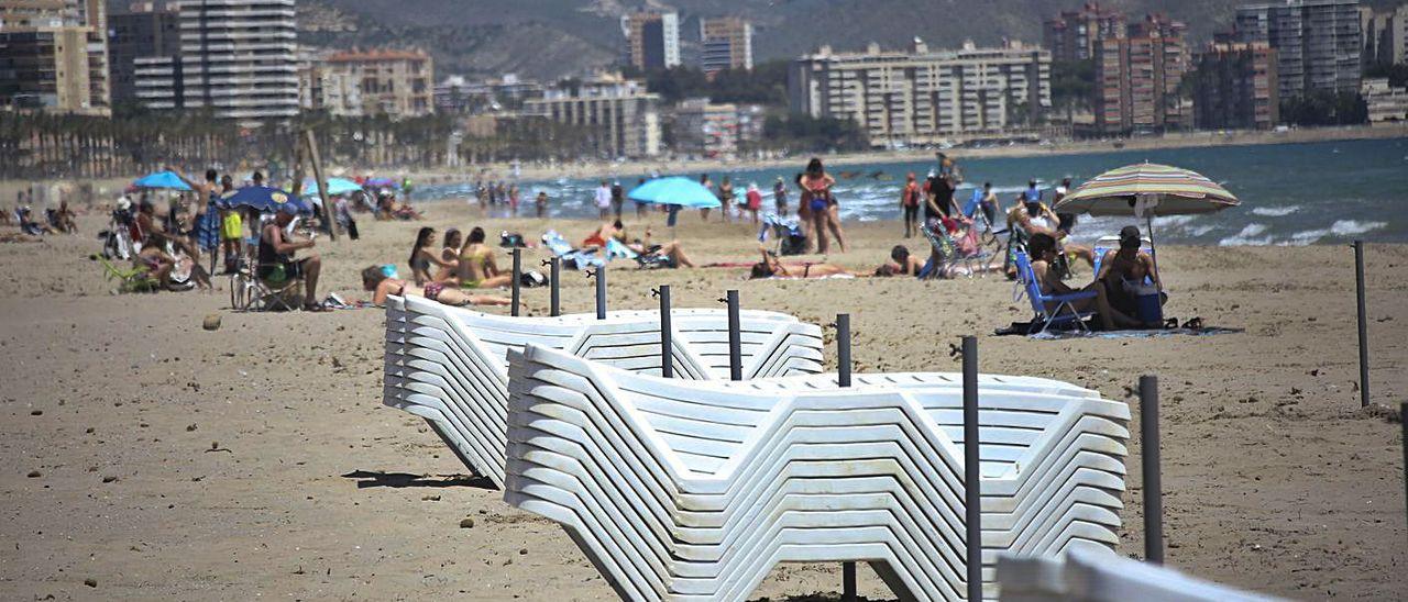 A la playa con controles por tierra, mar y aire