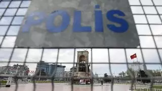 Un ataque con cuchillo deja un alumno muerto y siete heridos en un instituto de Estambul