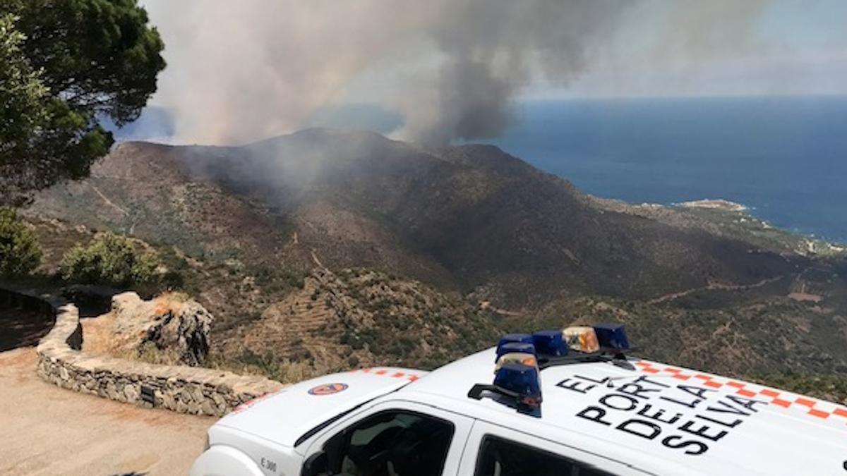 L&#039;incendi de la serra de Rodes a Port de la Selva el juliol del 2021