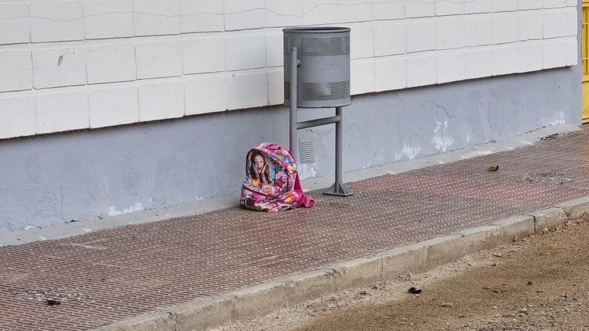 Mochila hallada en San Andrés sospechosa de bomba.