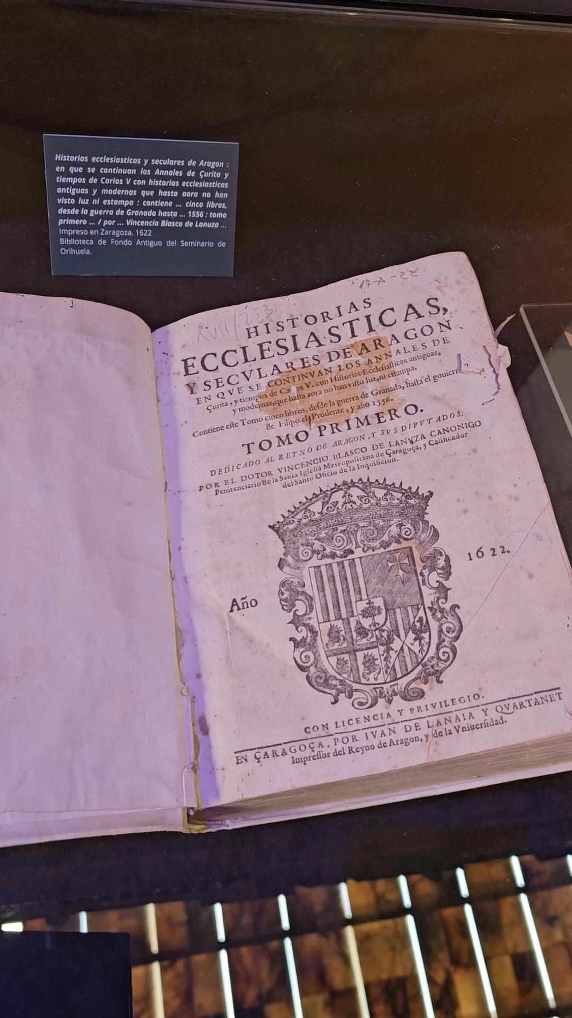 Una exposición ahonda en el simbolismo del Oriol como emblema de Orihuela