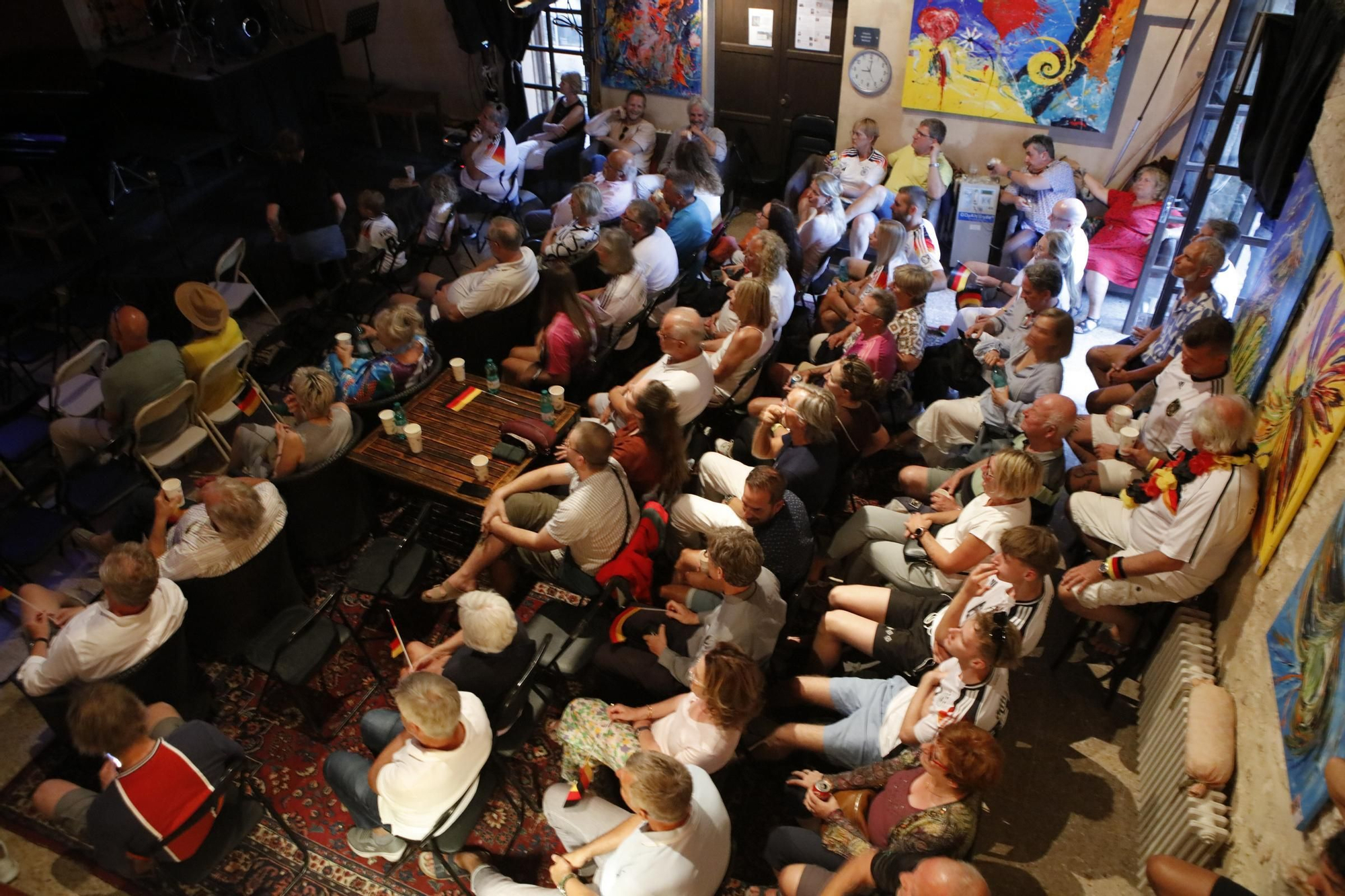 So feierte die deutsche Community auf Mallorca auf der Kulturfinca die EM-Eröffnung