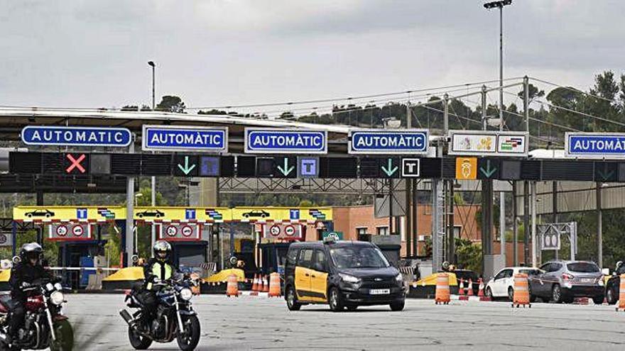 Peatge de Sant Vicenç a l&#039;autopista C-16