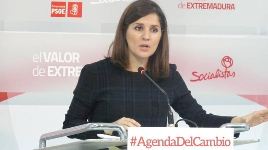 El PSOE de Extremadura asegura que el descenso del paro obedece a la creación de empleo público