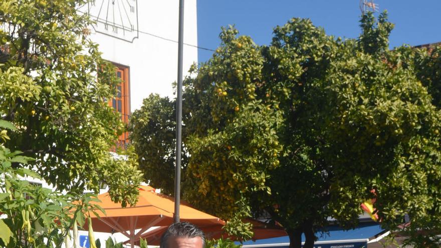 El presidente del PSOE de Málaga y secretario general de los socialistas de Marbella, José Bernal, durante la entrevista.