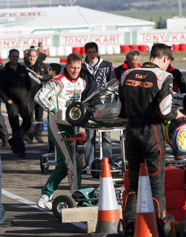 Fotogalería: Schumacher, en el Circuito Internacional de Zuera