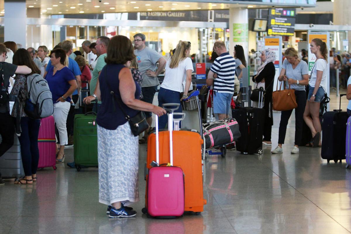 Operación salida en el aeropuerto de Málaga