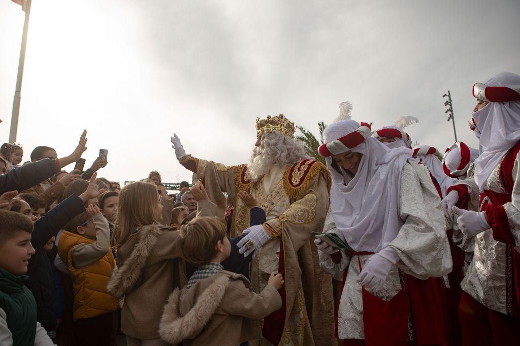 El desembarco en Cartagena de los Reyes Magos, en imágenes