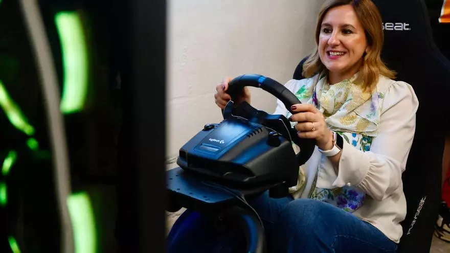 Catalá inaugura el evento tecnológico 'Valencia Game City'