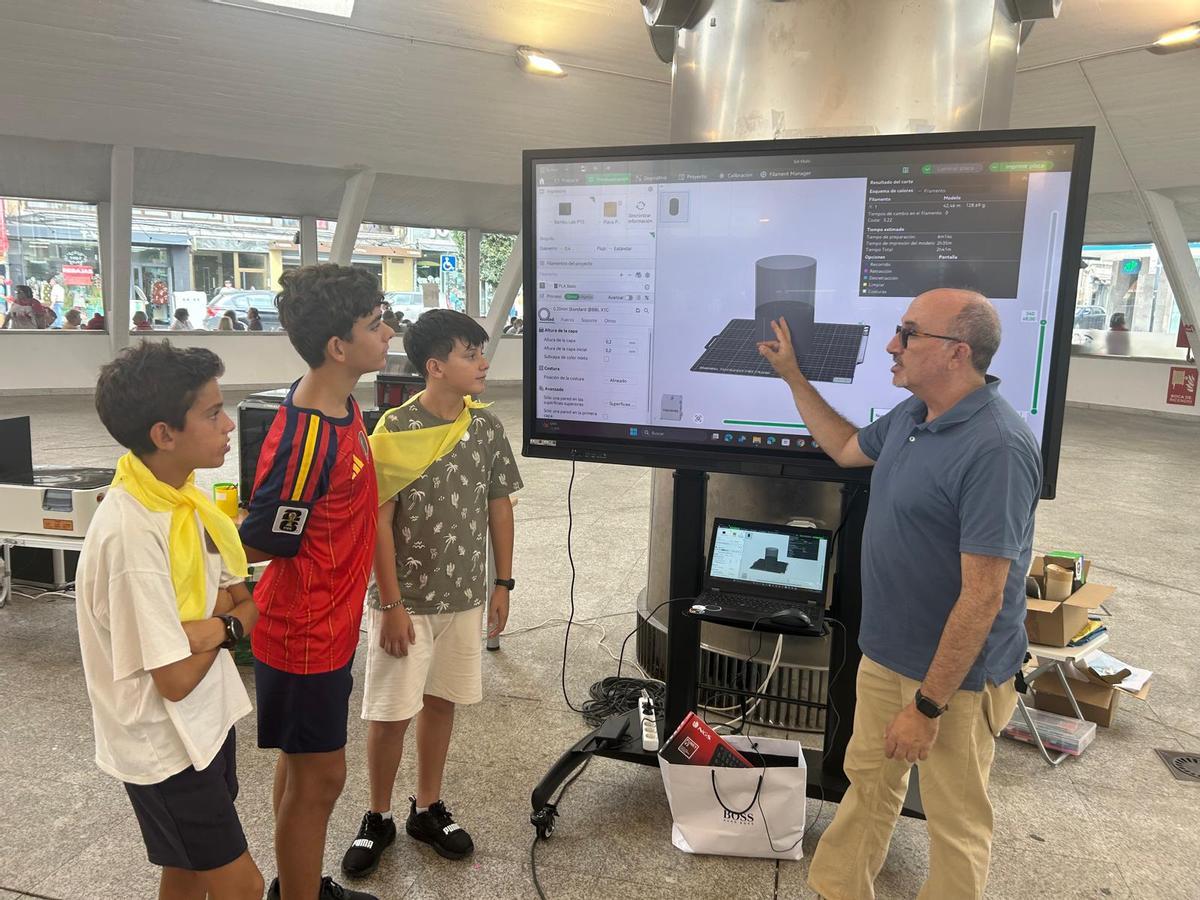EN IMÁGENES: Campamento tecnológico en Pola de Siero