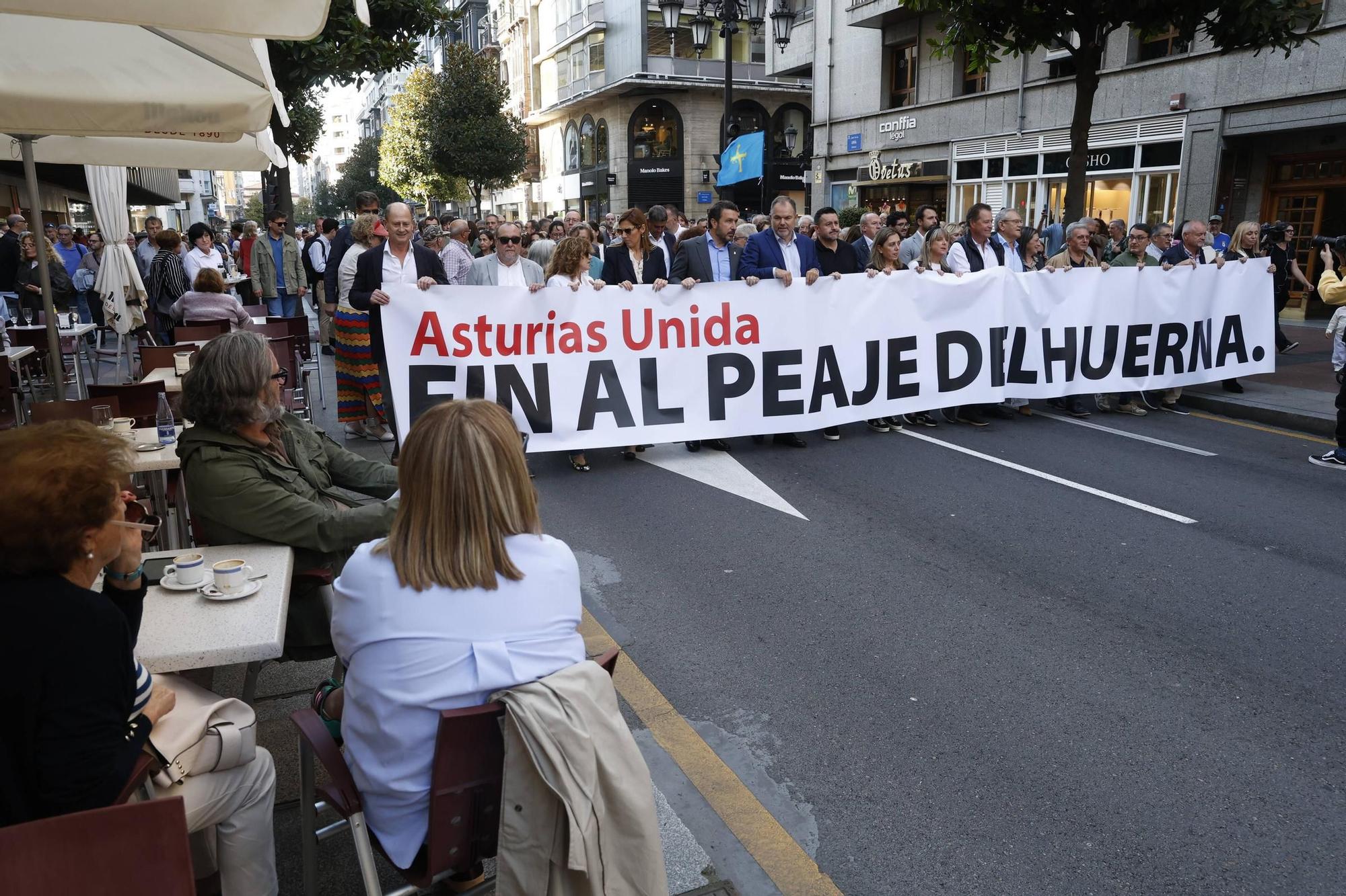 EN IMÁGENES: así fue la gran movilización contra el peaje del Huerna en Asturias