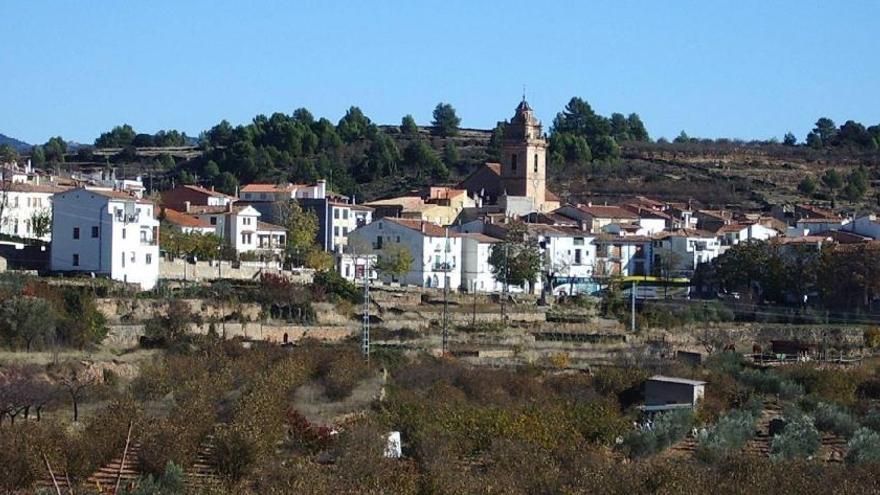Este pueblo de Castellón ofrece casa y trabajo a una familia para salvar su colegio