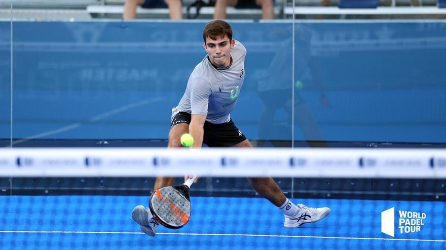 El murciano Javi García, por primera vez en el cuadro final del World Padel Tour