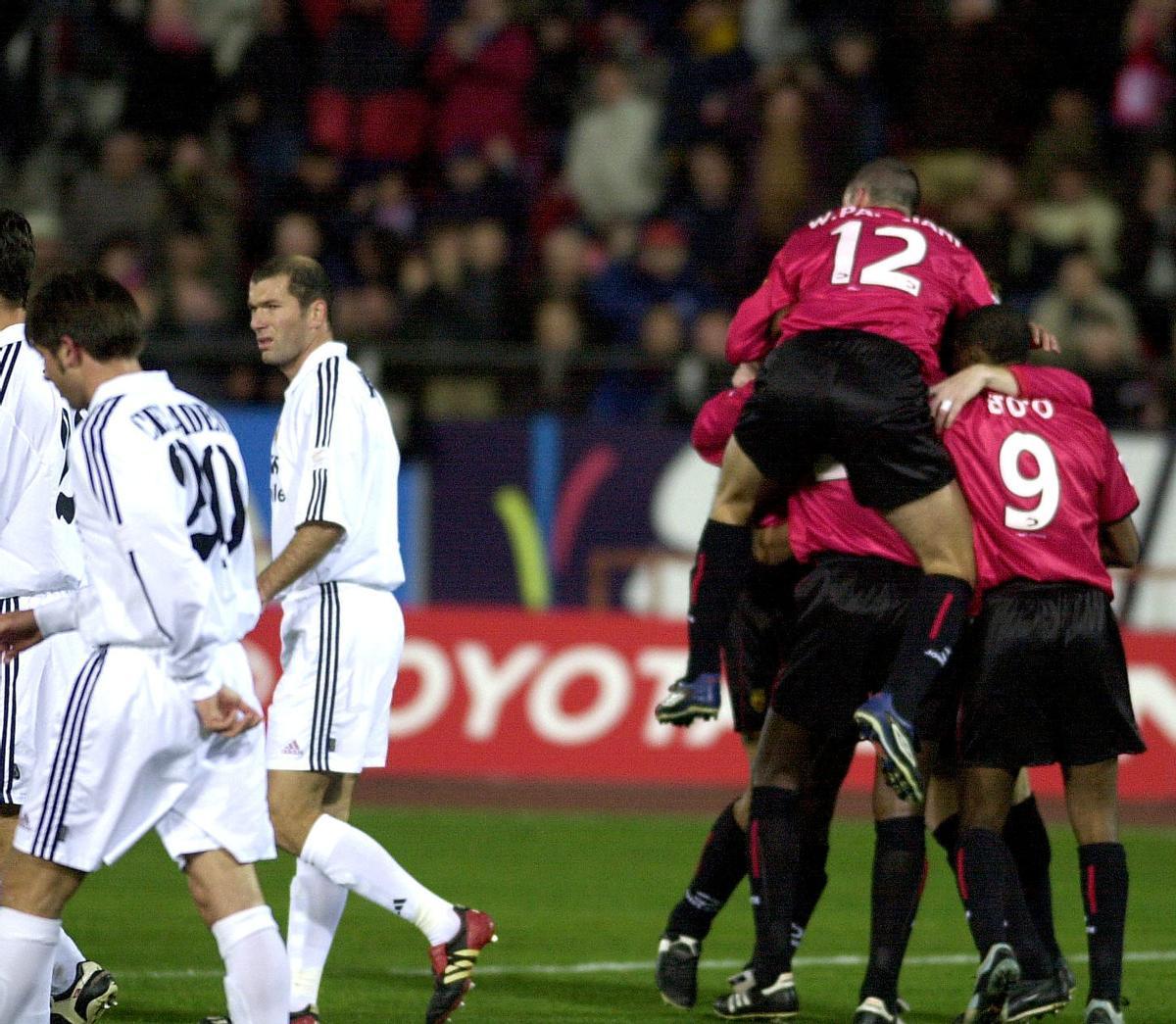 El Mallorca vapuleó al Real Madrid en Son Moix con un 4-0 (2003)
