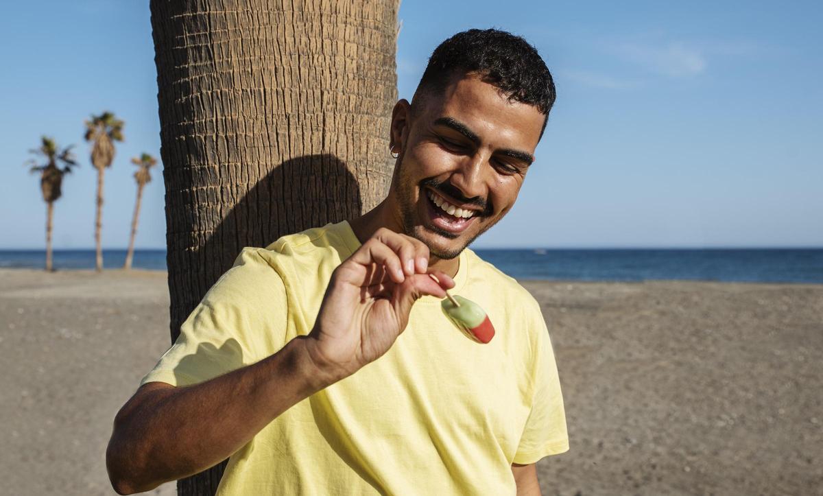 Piel suave, moreno intacto y cero complicaciones: el gel de aloe vera 3 en 1 favorito de los hombres