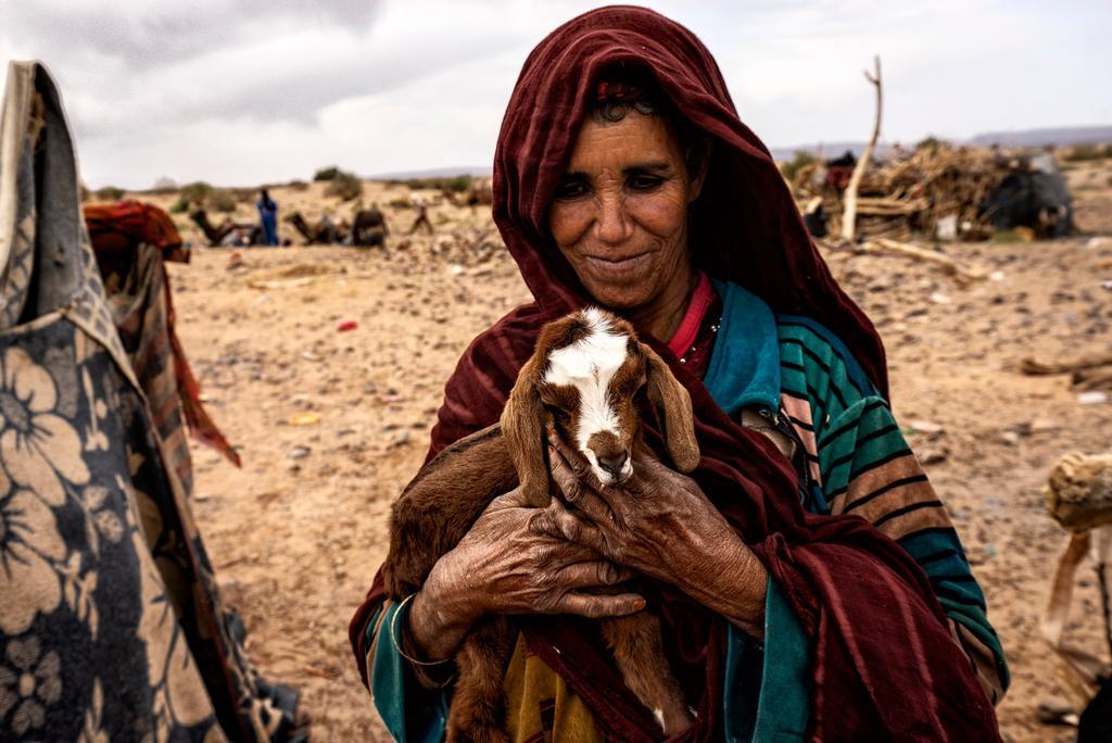 Mujer de una tribu nómada con la que se cruzó la caravana.