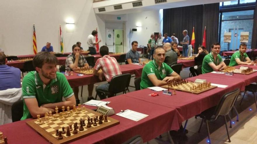 El equipo murciano, en el campeonato de Linares.