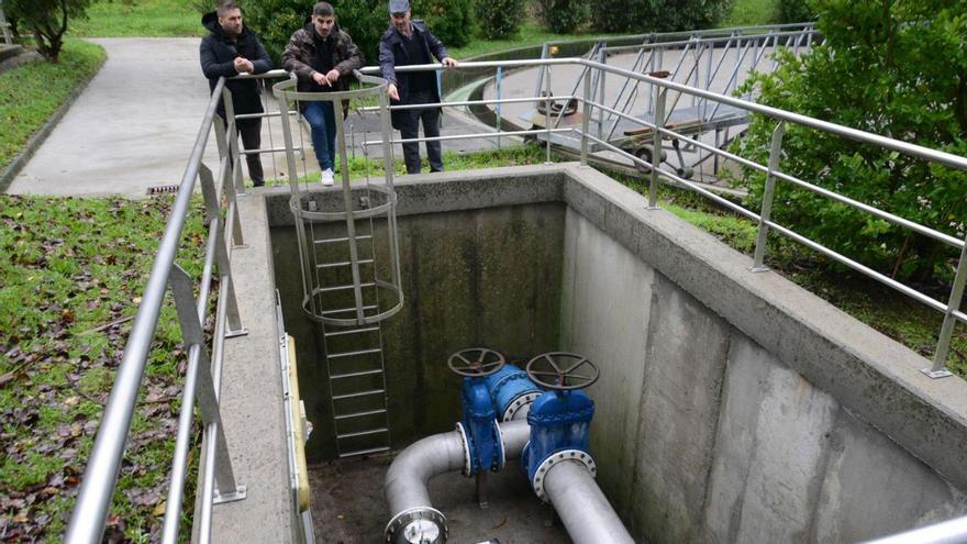 El bipartito convoca a los técnicos para explorar cómo recuperar la gestión del agua