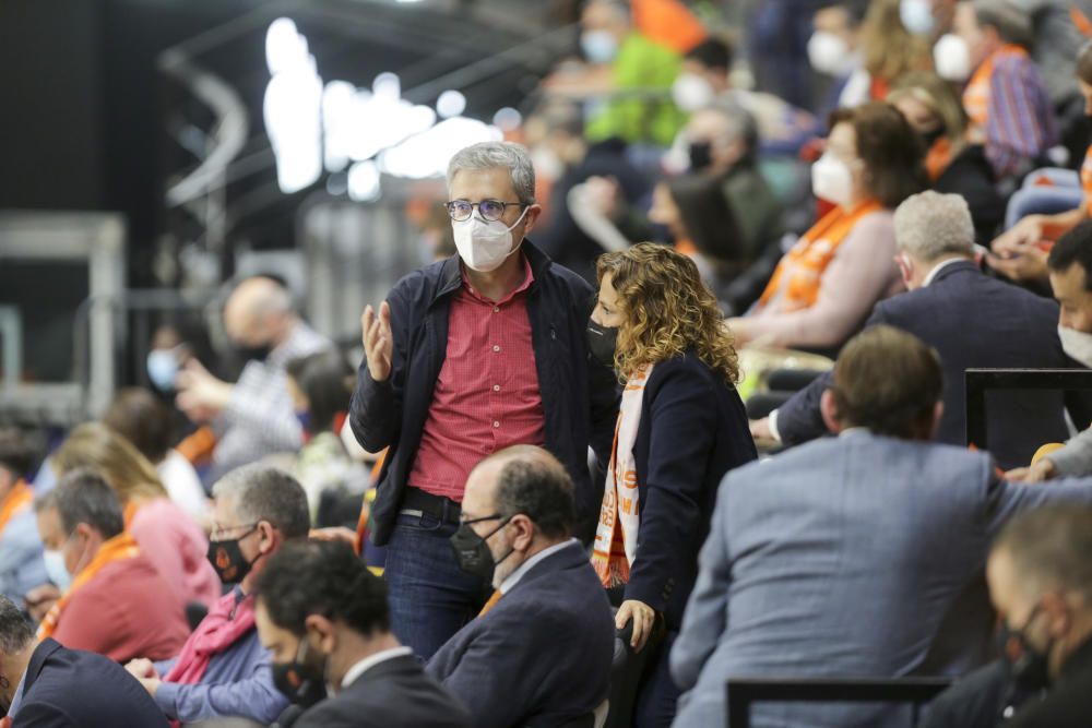 Ambientazo y bufandeo en La Fonteta para buscar el doblete