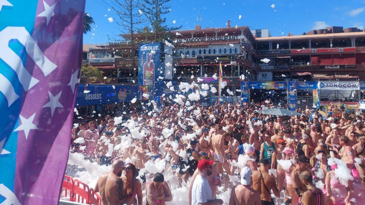 Fiesta de la Espuma del Maspalomas Pride