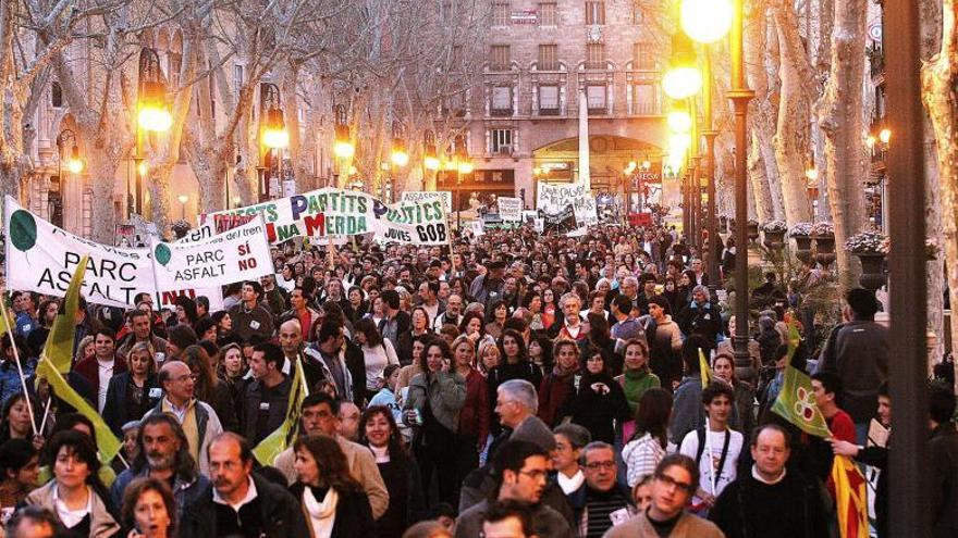 Manifestación en defensa del territorio celebrada en 2007.