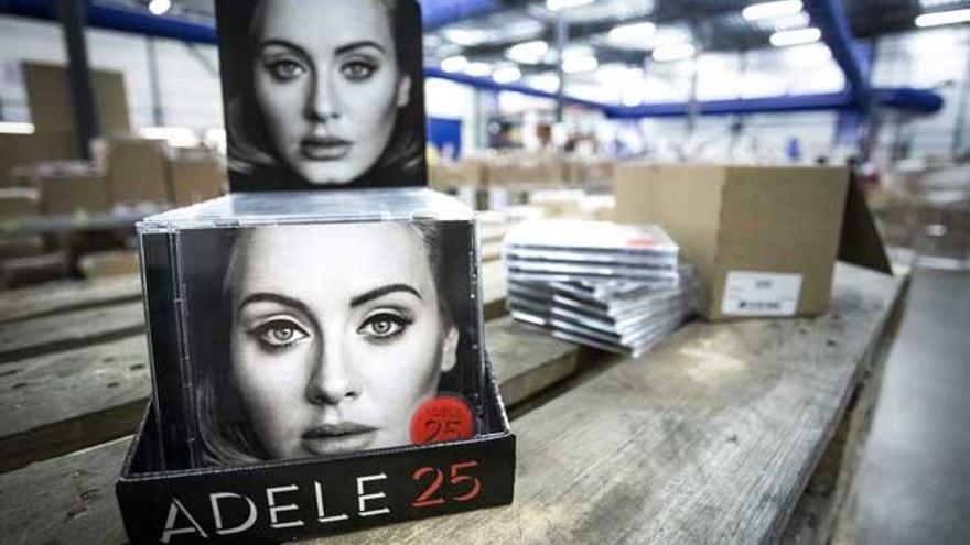 Carátula del nuevo disco de Adele.