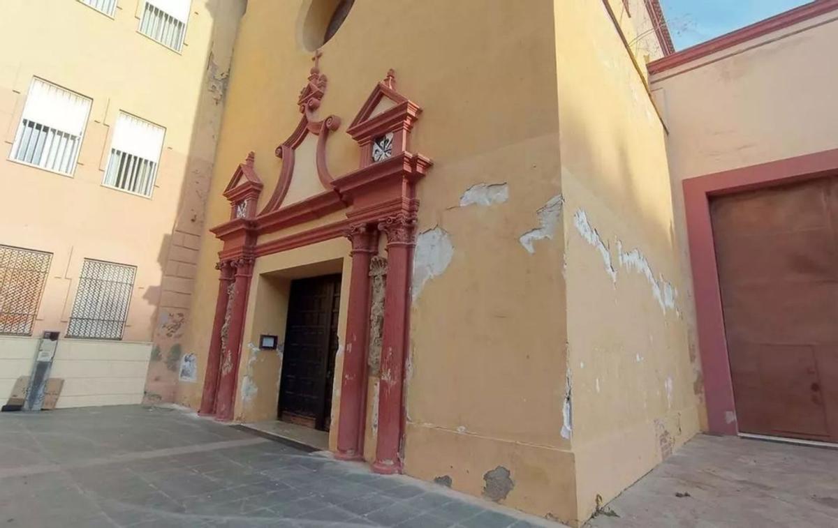 Deterioro en la iglesia de Santo Domingo de Málaga.