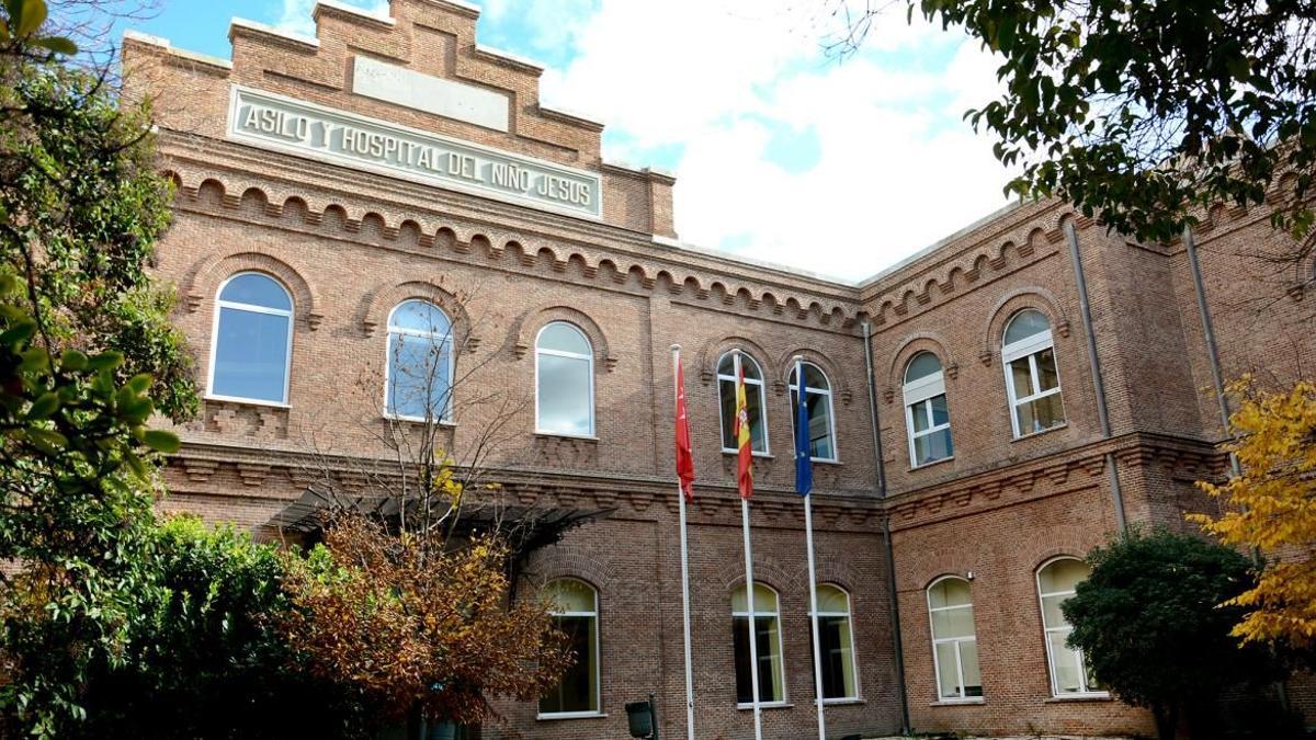 Fachada del Hospital Niño Jesús, en Madrid, referente en oncología pediátrica