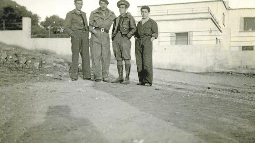 Reencuentro de familias separadas tras la guerra