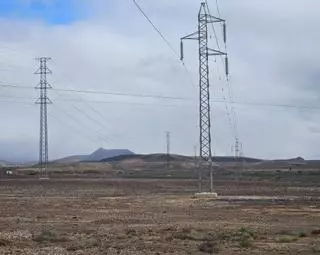 Red Eléctrica retirará 344 torretas que atraviesan Fuerteventura