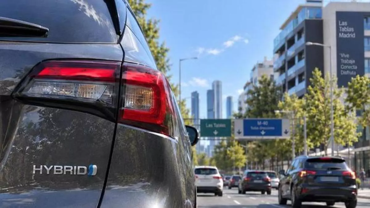 El coche híbrido se consolida en España haciéndose con más de la mitad del mercado