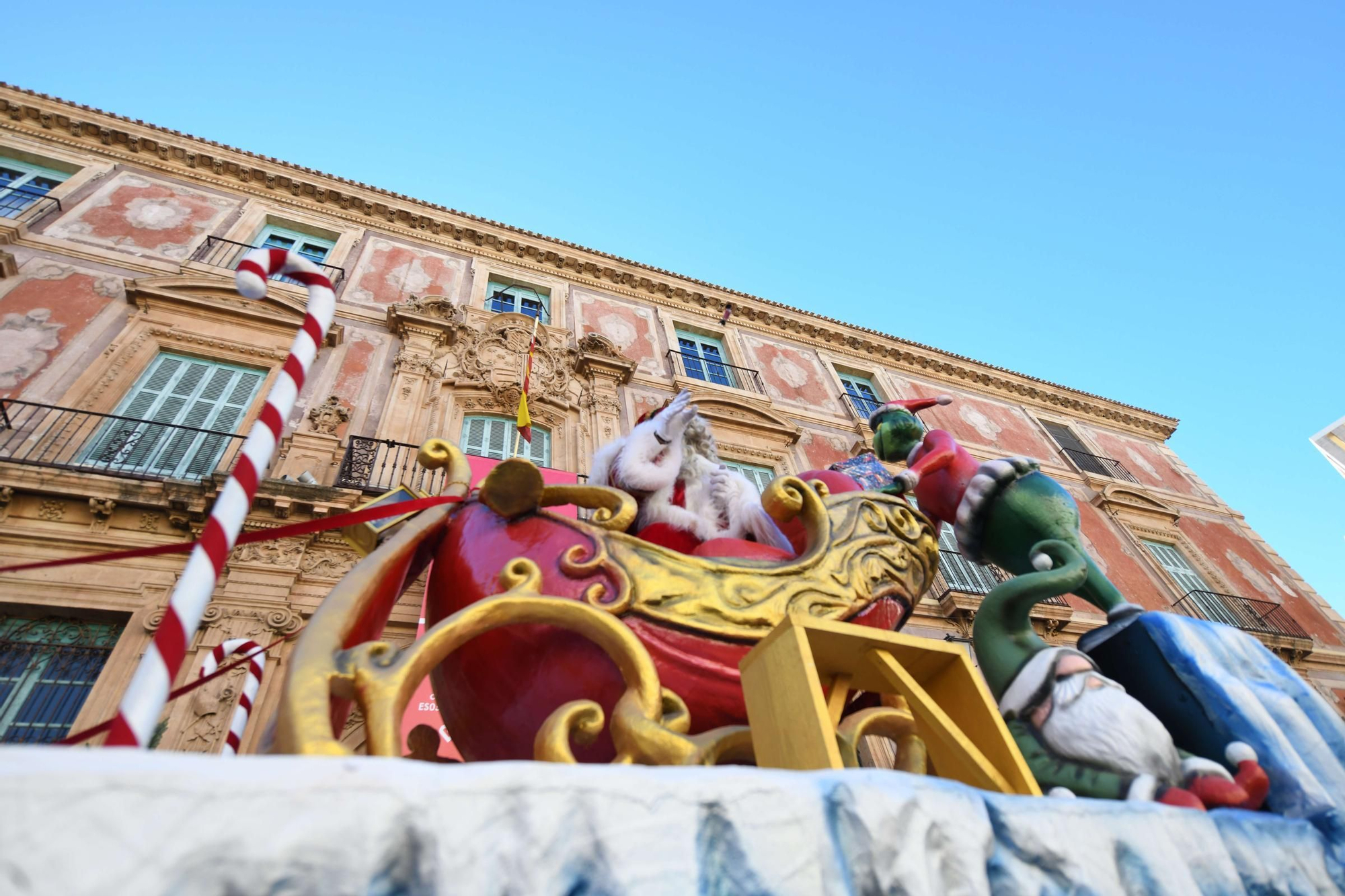 Las mejores imágenes del desfile de Papá Noel en Murcia