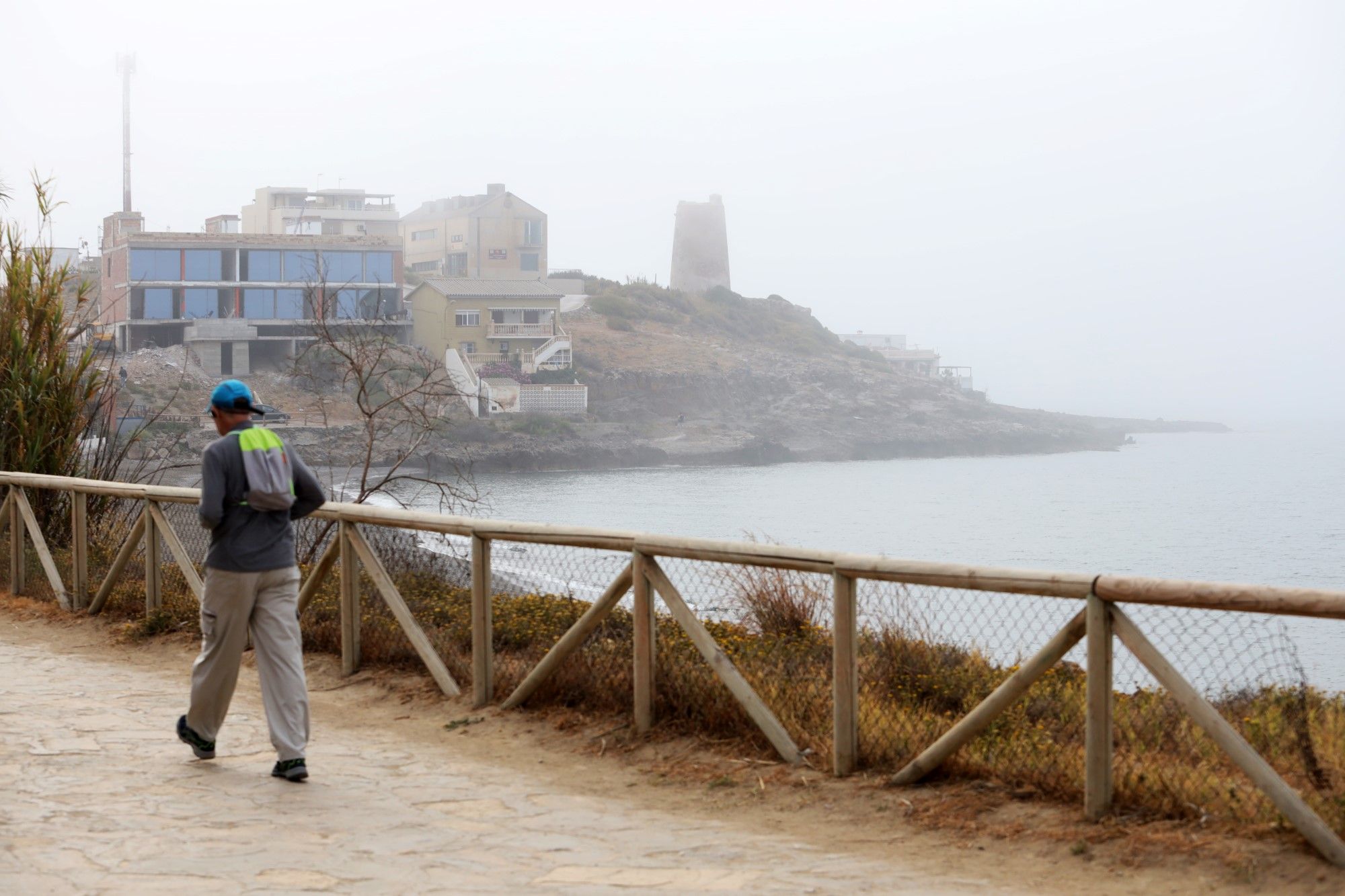 Nuevo episodio de taró: Málaga despierta envuelta en niebla