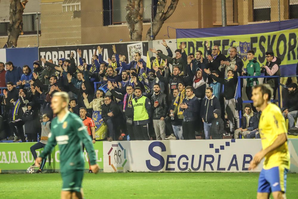 El Orihuela roza la hazaña ante el Villarreal