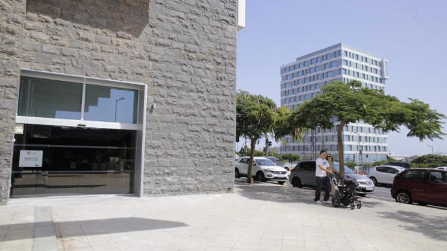Nueva oficina del Registro Civil de Santa Cruz de Tenerife, abierta ayer al público.