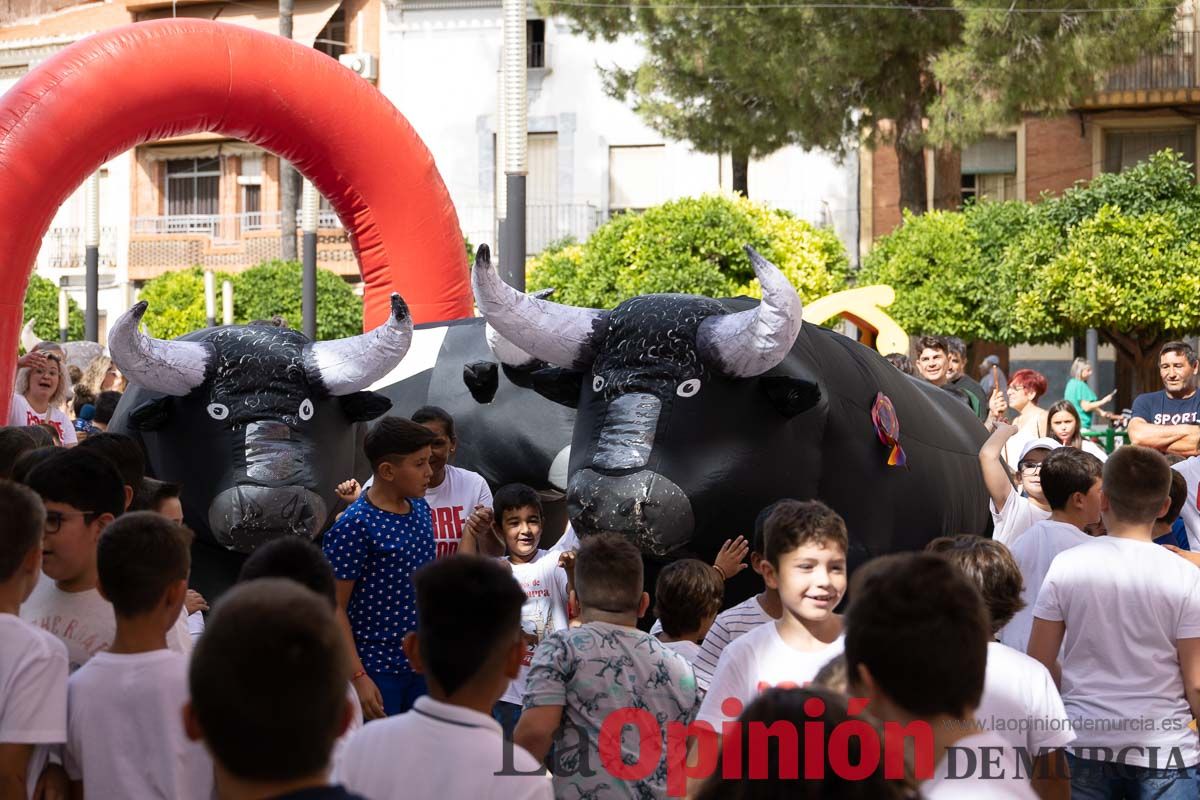 Chupinazo y encierro chico en Calasparra