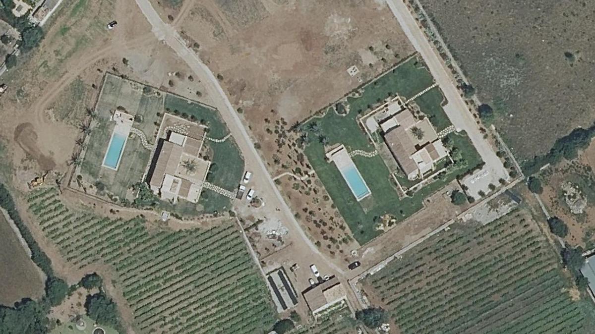 Mapa aéreo de piscinas en Pollença. Mapa aéreo de piscinas en Pollença.