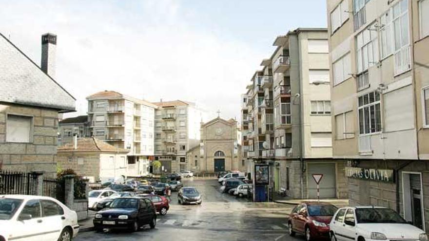 El  ARI incluye cinco barrios, entre los que se encuentran el de A Carballeira (superior) y As Camelias.