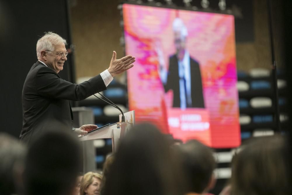 Mitin de Borrell y Barbón en Oviedo