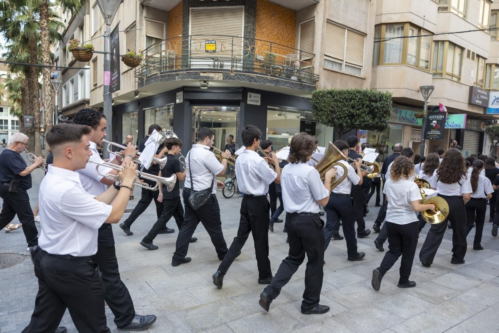 Las bandas de música de Paiporta y Catarroja, protagonistas del Festival Internacional de Bandas Ciudad de Torrevieja