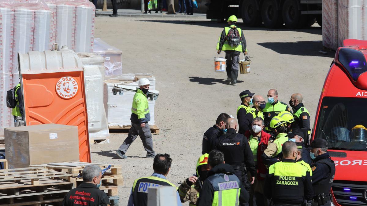 Un accidente laboral en un edificio de la avenida de Navarra de Zaragoza, ocurrido el 16 de marzo de 2021, se llevó por delante la vida de un obrero de la construcción y dejó a otro profesionaol en estado muy grave.