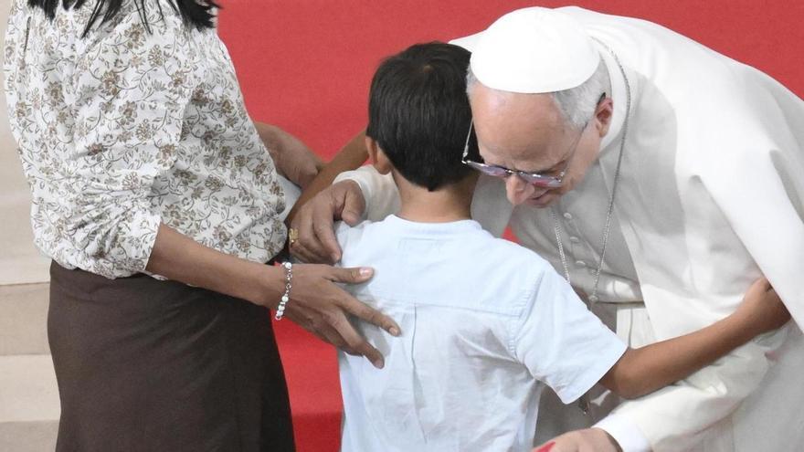 Las preguntas de Renzo, un niño de 6 años, al Papa