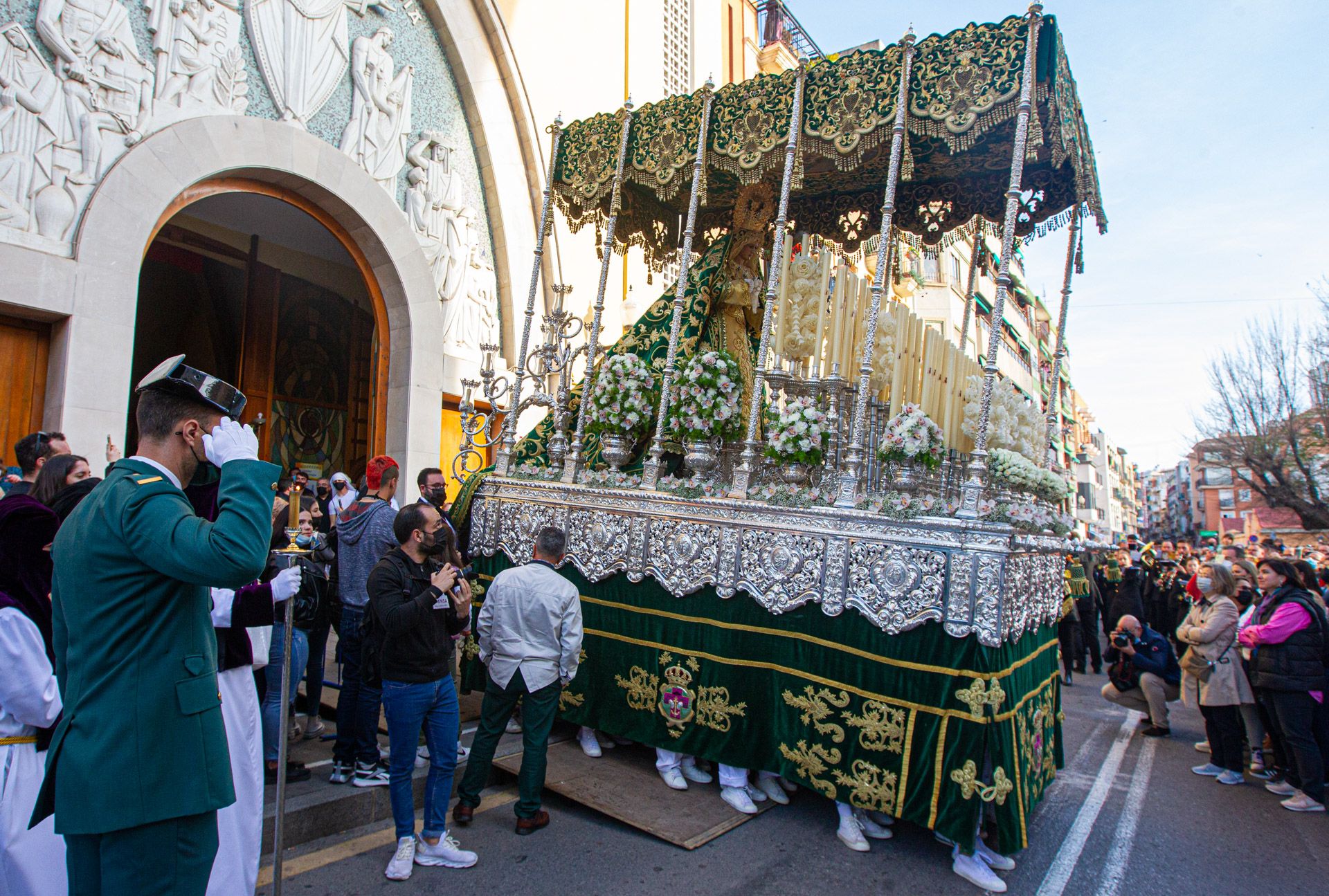 Cuatro Hermandades procesionan la tarde del Domingo de Ramos en Alicante