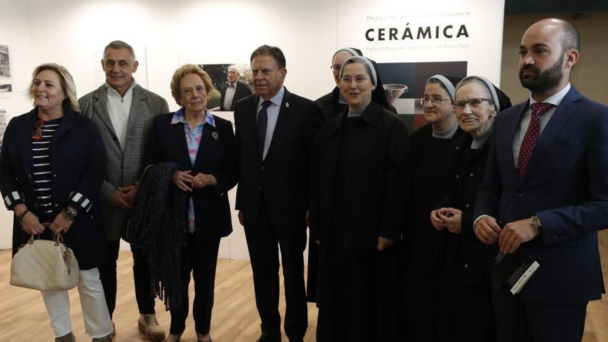 Homenaje unánime al trabajo &quot;paciente y constante&quot; de Feito por la cerámica asturiana