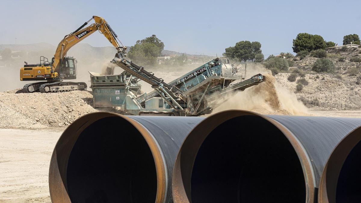 Obras de la conducción del postrasvase Júcar Vinalopó margen izquierda