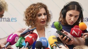 Montero exige a Feijóo que "rinda cuentas" de la investigación contra Montoro