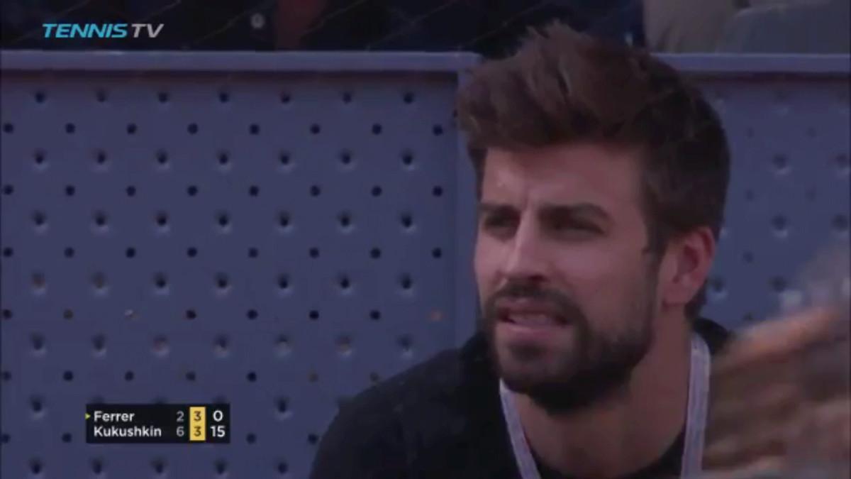 Piqué, en el momento en el que las cámaras de la pista le enfocaron