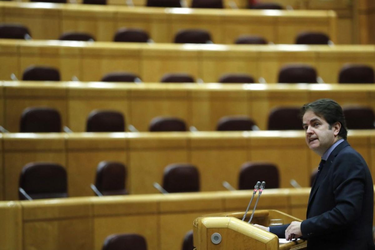 GRAF8023  MADRID  22 03 2018 - El secretario de Estado para las Administraciones Publicas  Roberto Bermudez de Castro  durante su comparecencia hoy ante la  comision del 155  del Senado para explicar la ejecucion  durante los ultimos tres meses  de las medidas aprobadas por la Camara Alta para Cataluna al amparo del articulo 155 de la Constitucion  EFE Juan Carlos Hidalgo