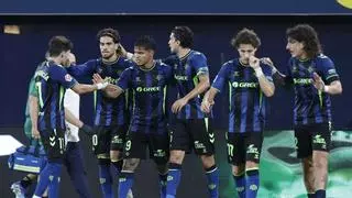 El Betis conquista La Cerámica con los goles de Cucho y Natan y desatan a los de Pellegrini, que se instalan terceros en la tabla (1-2)