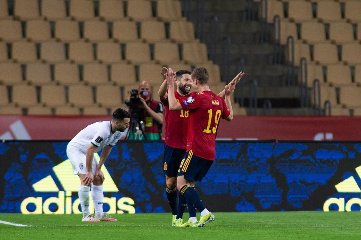 Espanya guanya contra Kosovo amb més gols que bon joc